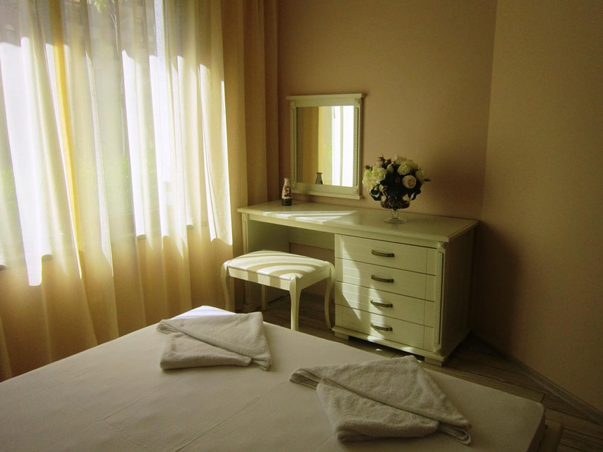 Aparthotel Artur Sweti Wlas Exterior foto